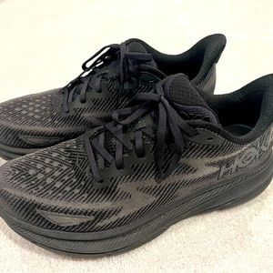 Womens size 11 Hoka Clifton 9 black sneakers used